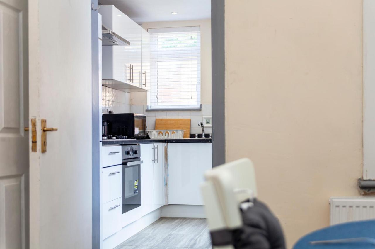 Highlands Gardens Suites Ilford Eksteriør bilde